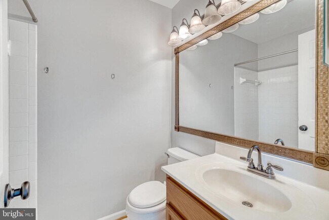 Building Photo - 43162 Ivywood Terrace