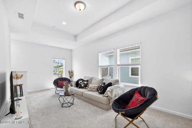 Building Photo - 168 Torres Trce