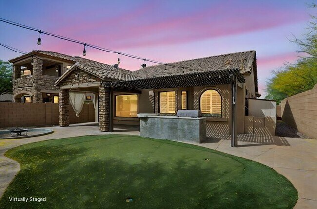 Building Photo - 2763 N Raven