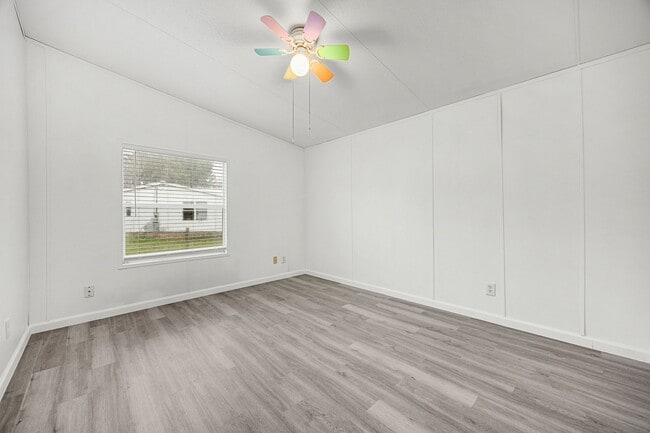 Building Photo - 16330 Hill Country Ct