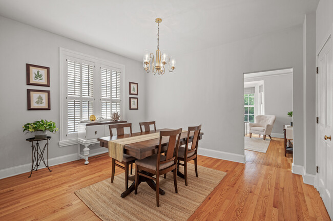 Dining room - 603 5th St SE