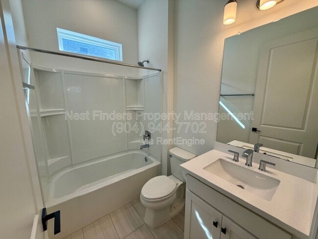 Building Photo - 119 Martha Ct.