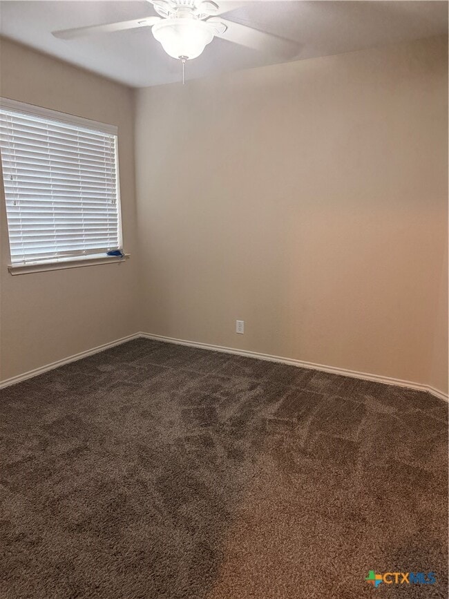 Building Photo - 647 Tom Kemp Dr