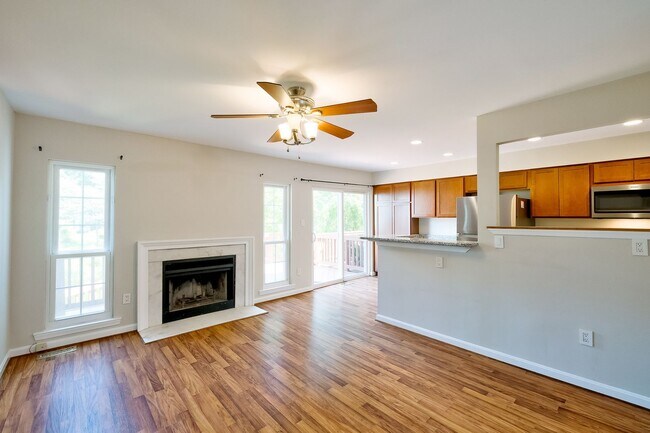 Building Photo - 16 Casino Ct