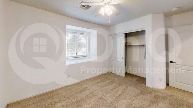 Building Photo - 2604 S Southwind Dr