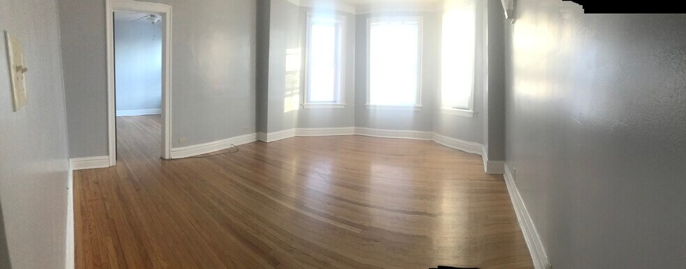 Building Photo - 5201 N Latrobe Ave