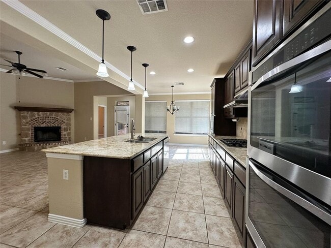 Building Photo - 106 Shetland Ln