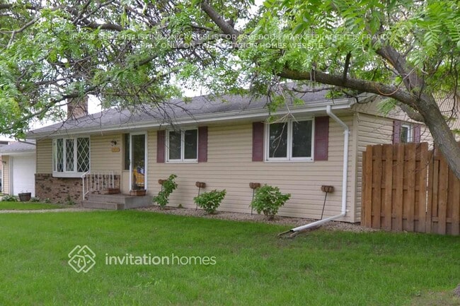 Building Photo - 1411 Bidwell St