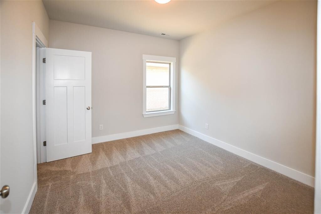 Building Photo - 15570 Ironcrest Dr NW