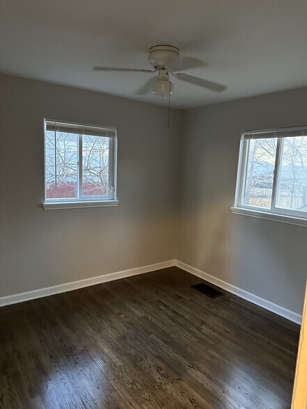 Building Photo - 2025 Emporia St