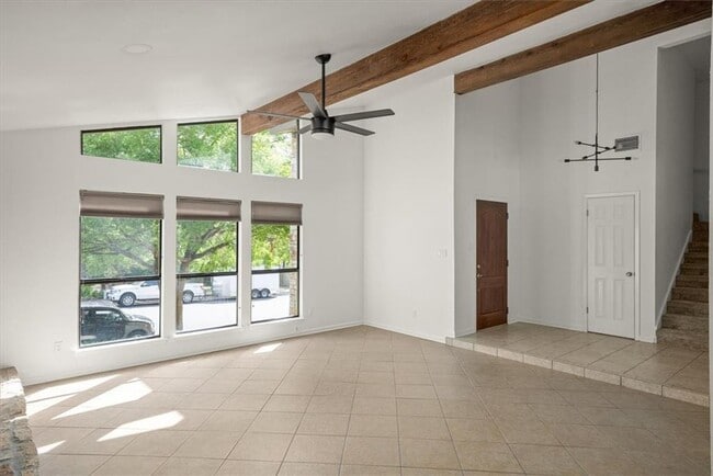 Building Photo - 6100 Danwood Dr