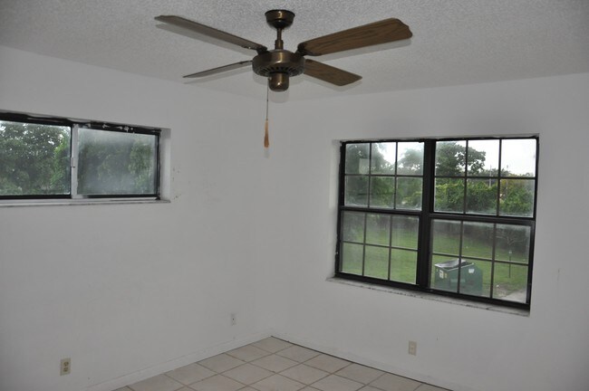 Building Photo - 2355 Linton Ridge Cir