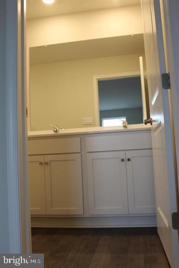 Building Photo - 157 Mazzeo Dr