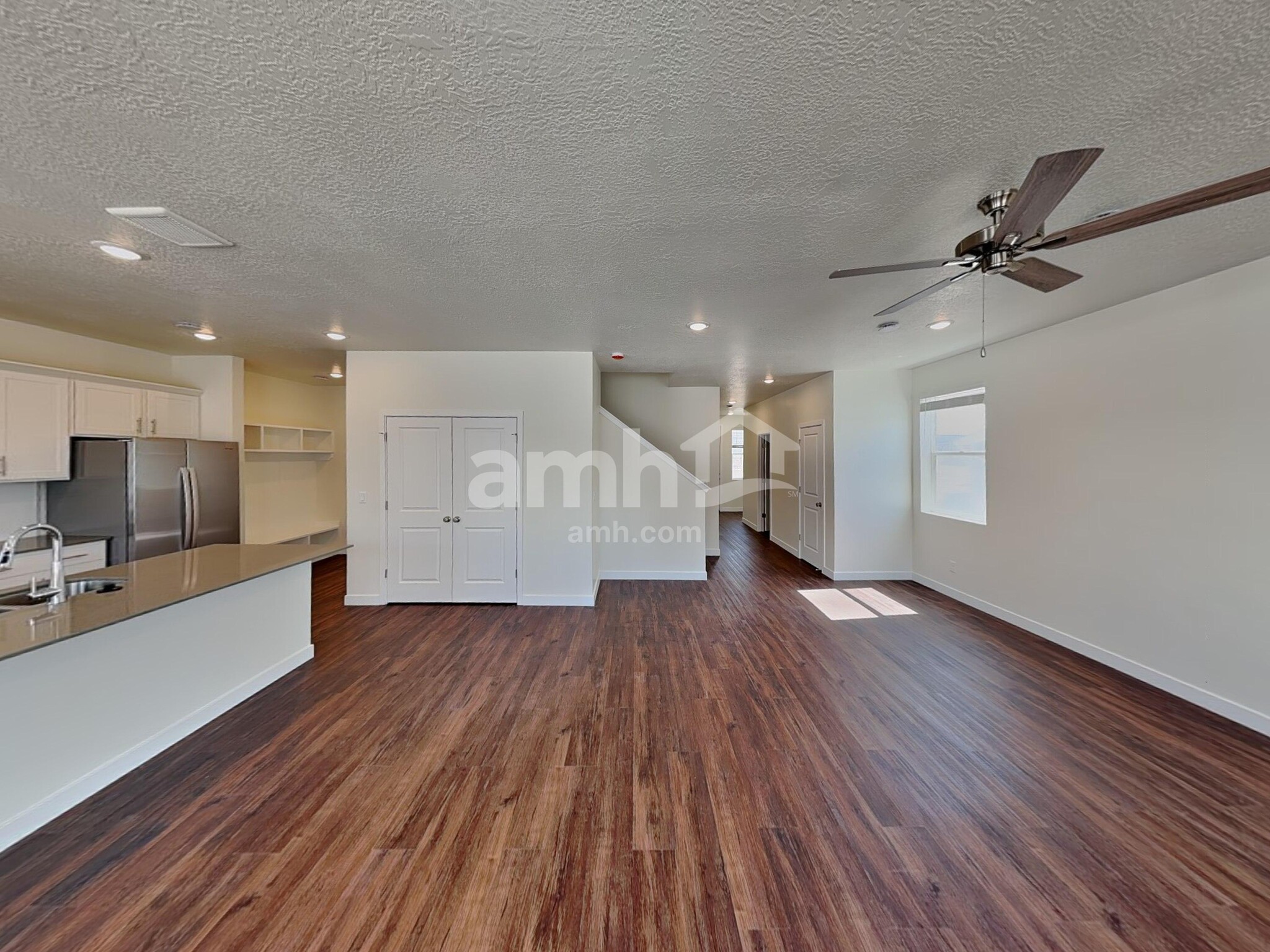 Building Photo - 7105 Woods Rose Dr