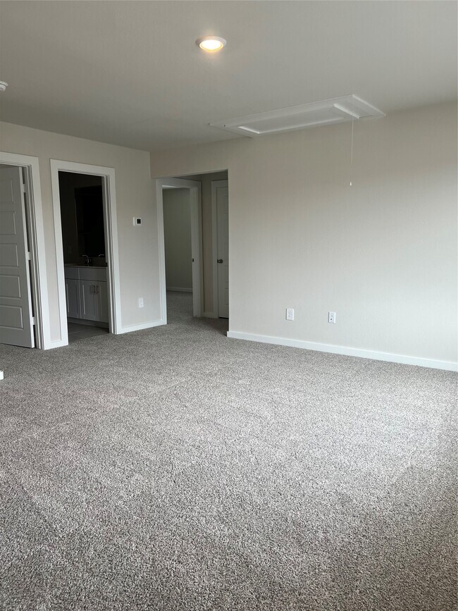 Building Photo - 1722 Cayden Oak Ln