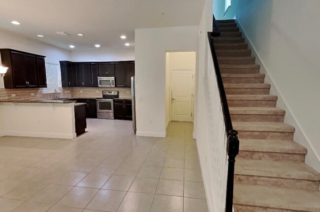 Building Photo - 8326 Bryce Canyon Ave