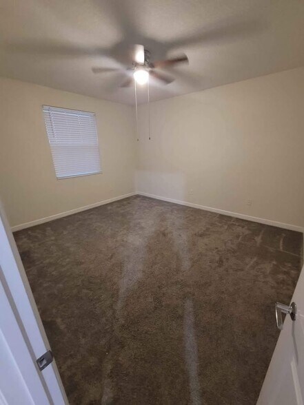 Building Photo - 741 Simone Ct