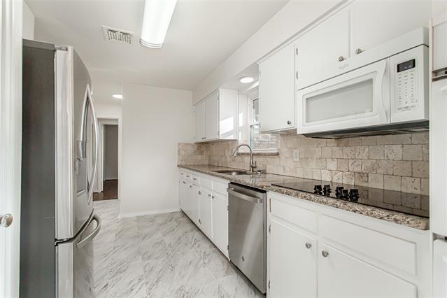 Building Photo - 6908 Wake Forrest Dr