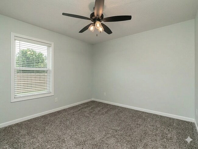 Building Photo - Your Dream Home Just Hit the Market – Don’t Miss Out!