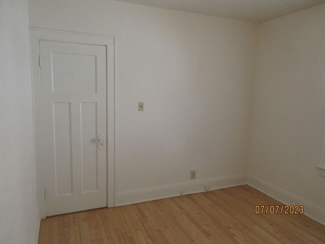 Building Photo - 3455 N Fratney St