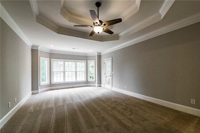 Building Photo - 775 Cooper Farm Way