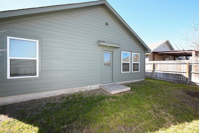 Building Photo - SA- Texas A&M Area / Vida Subdivision