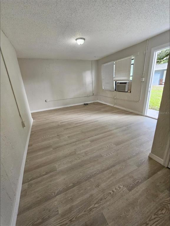 Building Photo - 1924 SW 7th Pl