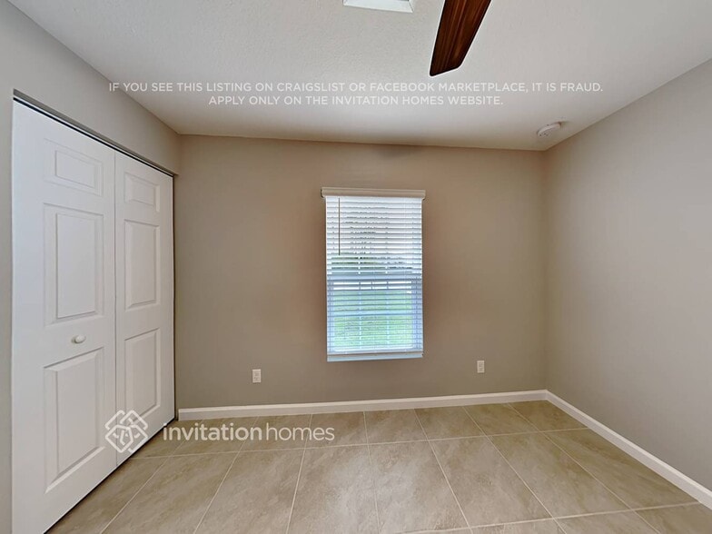 Building Photo - 1081 SW Macao Ave