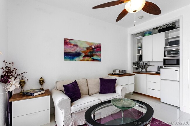 Building Photo - 8270 Spyglass Dr