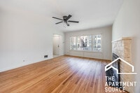 Building Photo - 1749 E 71st Pl