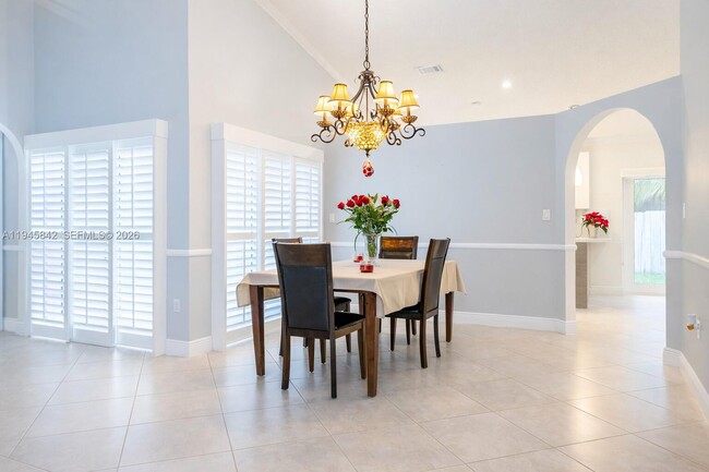 Building Photo - 11291 SW 62nd Terrace