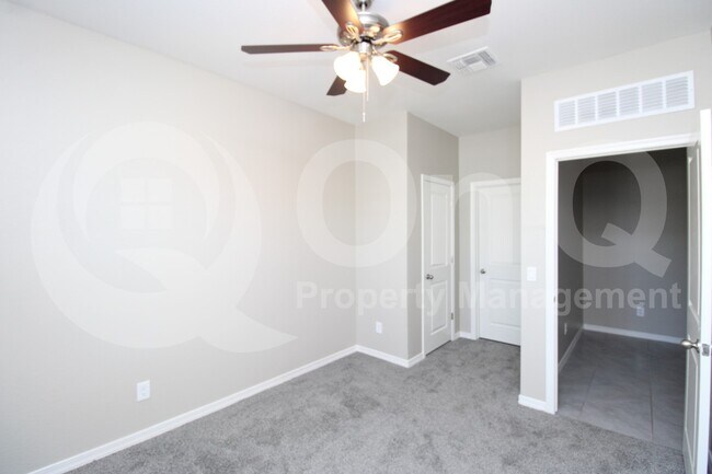 Building Photo - 36023 W Santa Barbara Ave