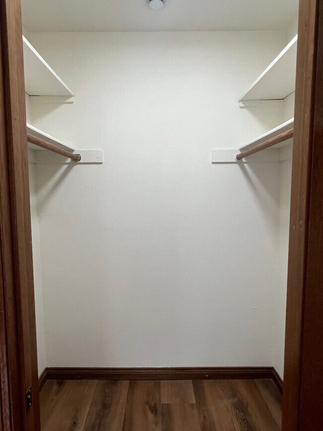 Building Photo - Los Caballeros #312 - Leasing only