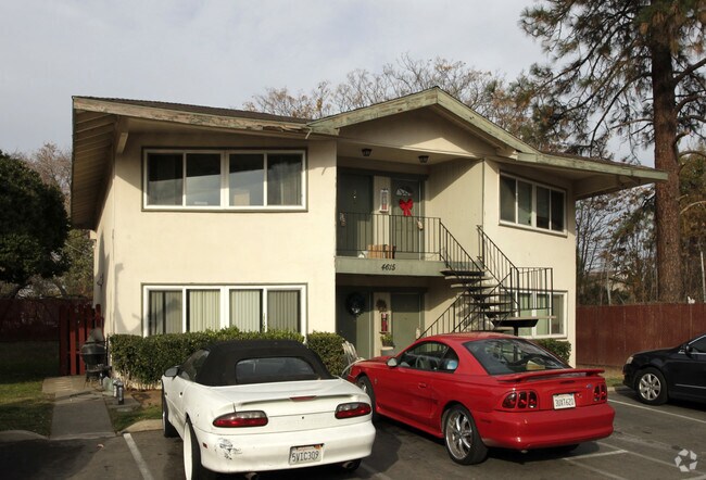 Building Photo - Ashdale Court Apartments