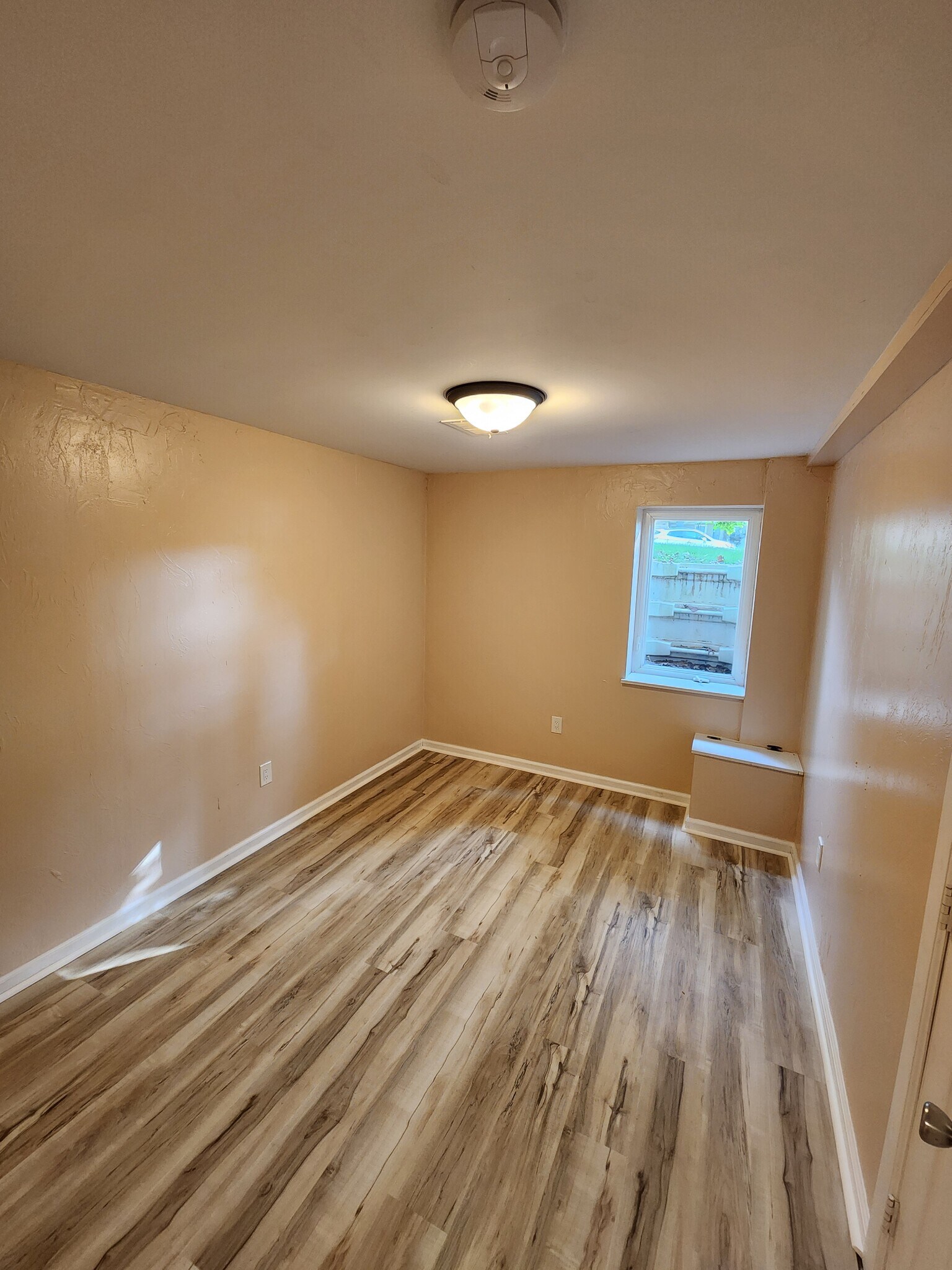 4th Bedroom Downstairs - 1345 Carriage Hill Dr SE