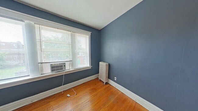 Building Photo - 1008 Tamm Ave