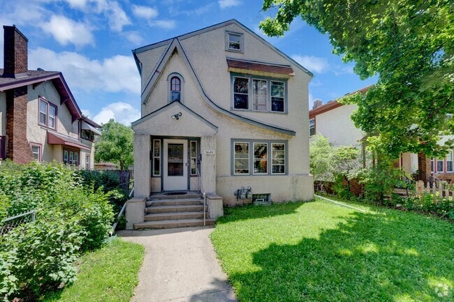 Building Photo - 3649 3rd Ave S