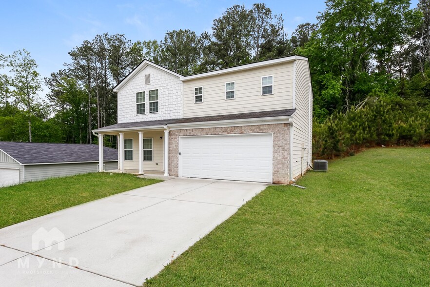 Building Photo - 206 Indian Lake Trail