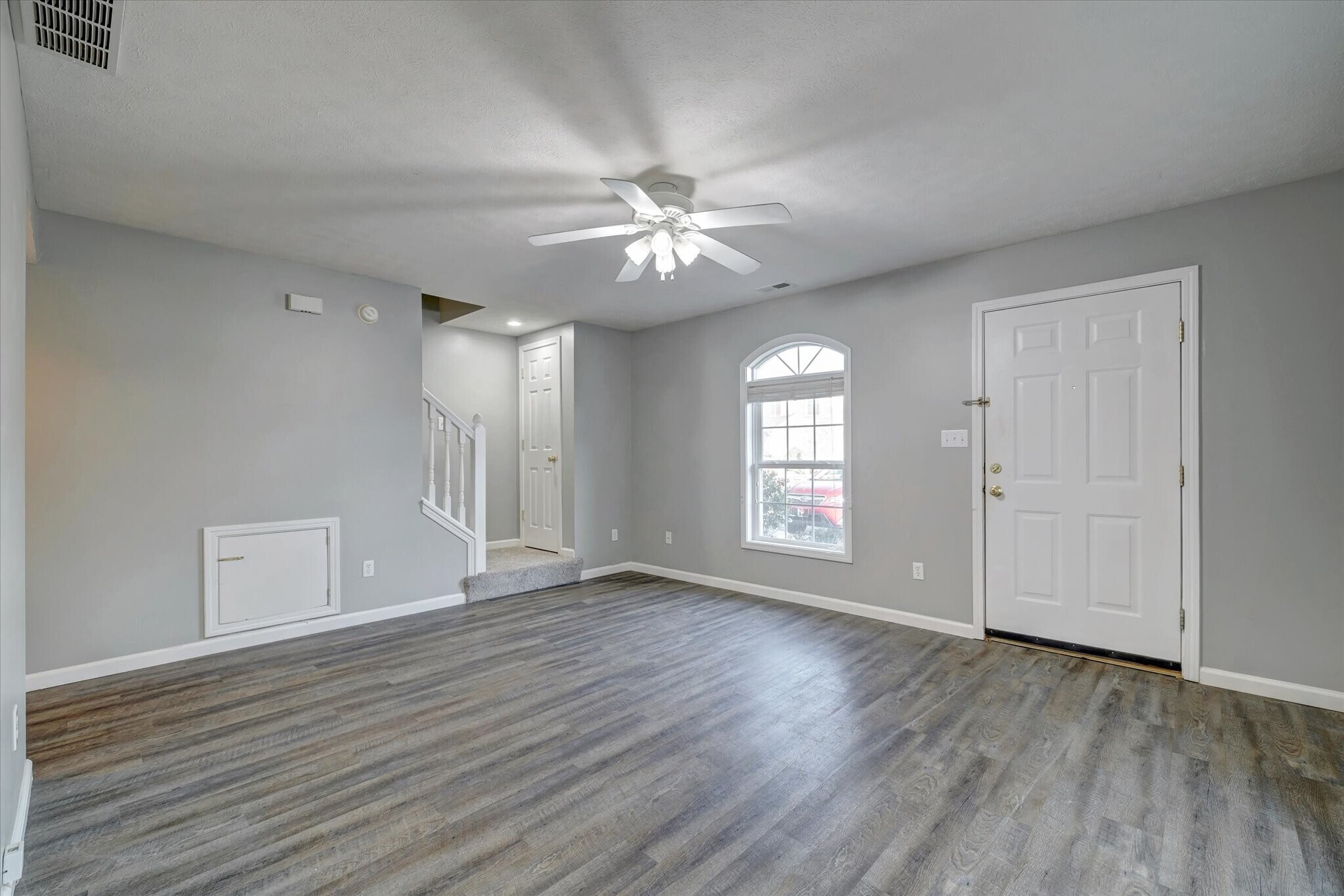 Building Photo - 3499 S Oaklawn Cir