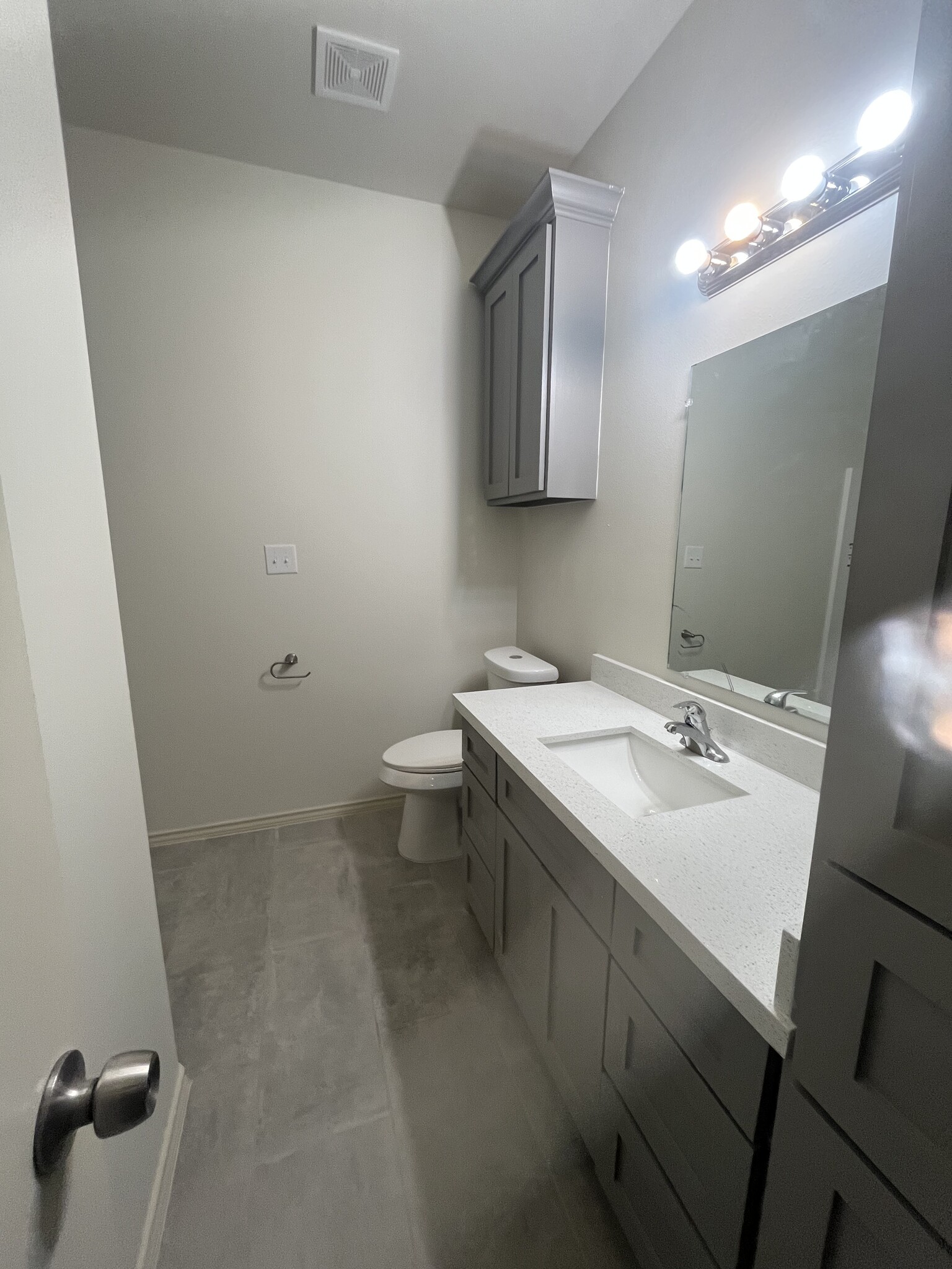 Master Bathroom - 120 W 2nd St