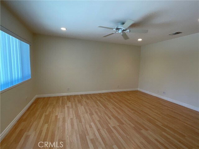 Building Photo - 2641 Santa Ana Ave