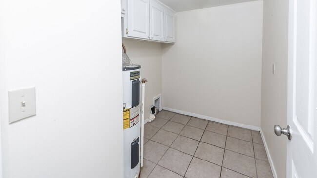 Building Photo - The Grande at Timberwood