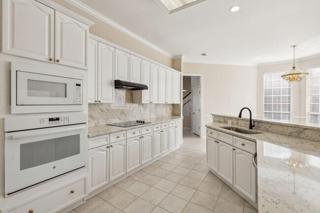 Building Photo - 7609 Marchman Way