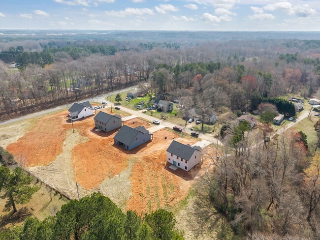 Building Photo - 1050 Gibson Rd
