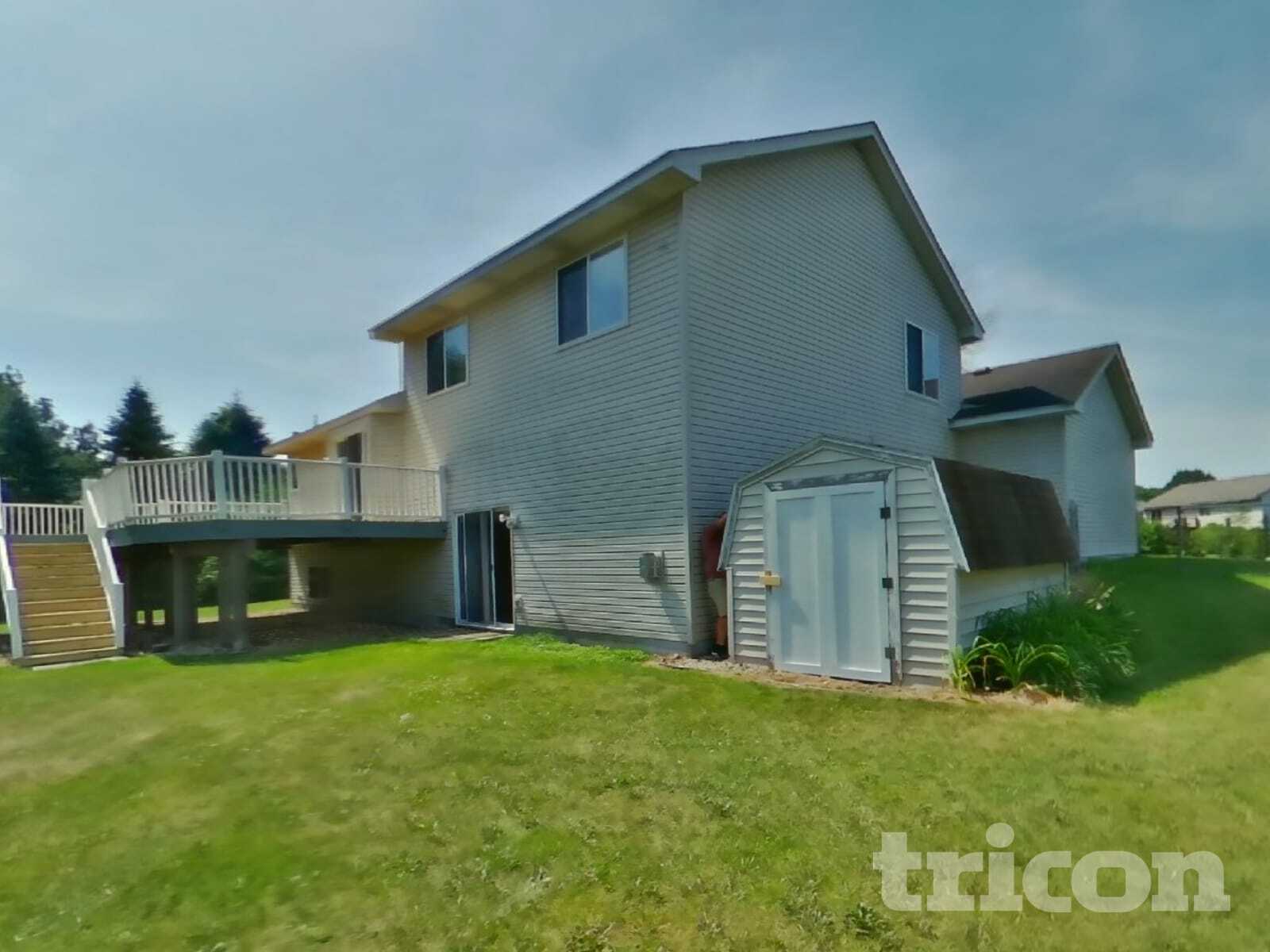 Building Photo - 2739 Zumbrota Cir NE