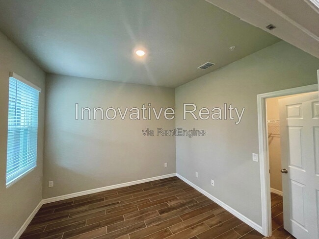 Building Photo - 1016 Legacy Winds Way