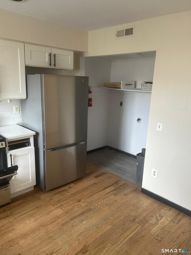 Building Photo - 204 Wheeler Ave