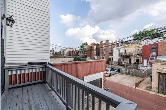 Building Photo - Available Now! Massive, Recently Renovated...