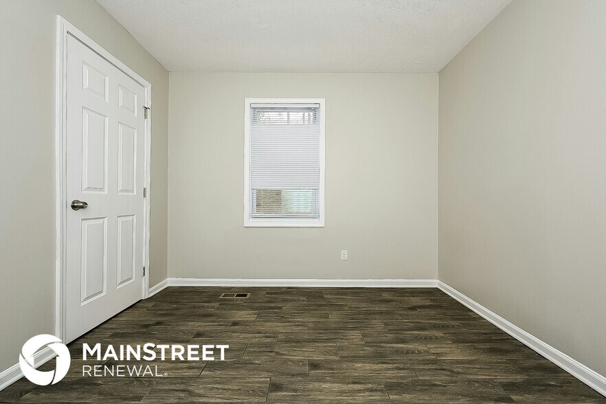 Building Photo - 163 Wilson Cir