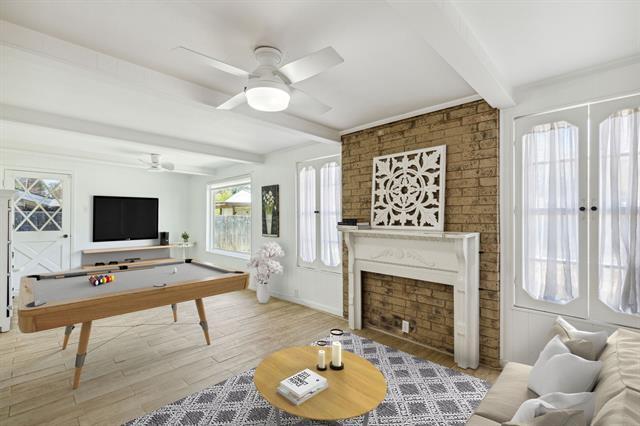 Building Photo - 724 Edgehill Dr